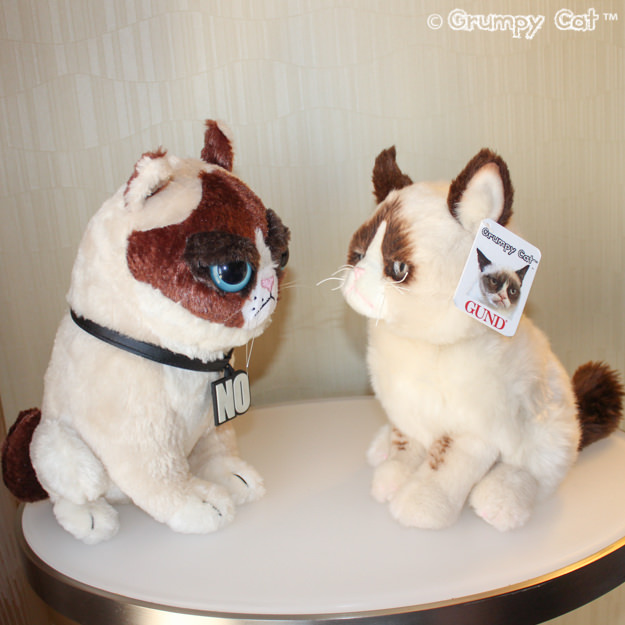 plush grumpy cat